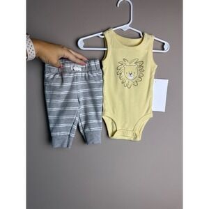 Carters Baby Boy 2 Piece Set Yellow Lion Bodysuit Gray Striped Joggers 3M